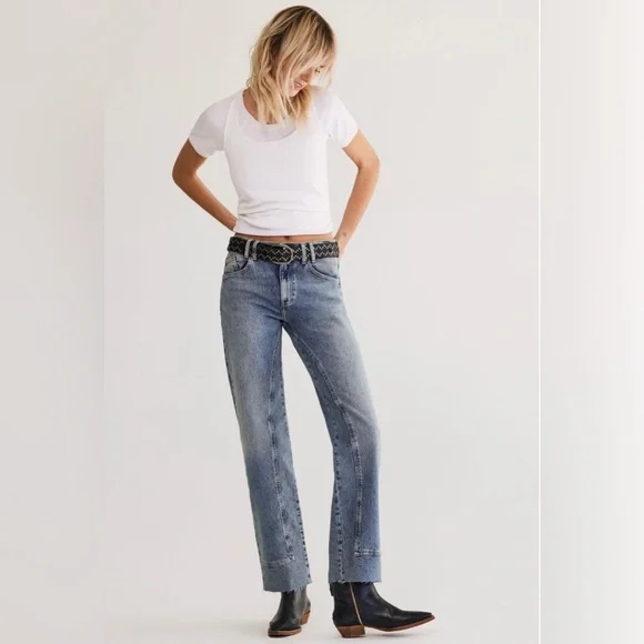 Free People/We the Free Risk Taker High Rise Straight Jeans, GUC, Sz 24, Cute!! - Picture 1 of 12